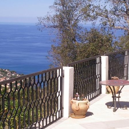 Incantevole villa con vista mozzafiato Cefalù Esterno foto